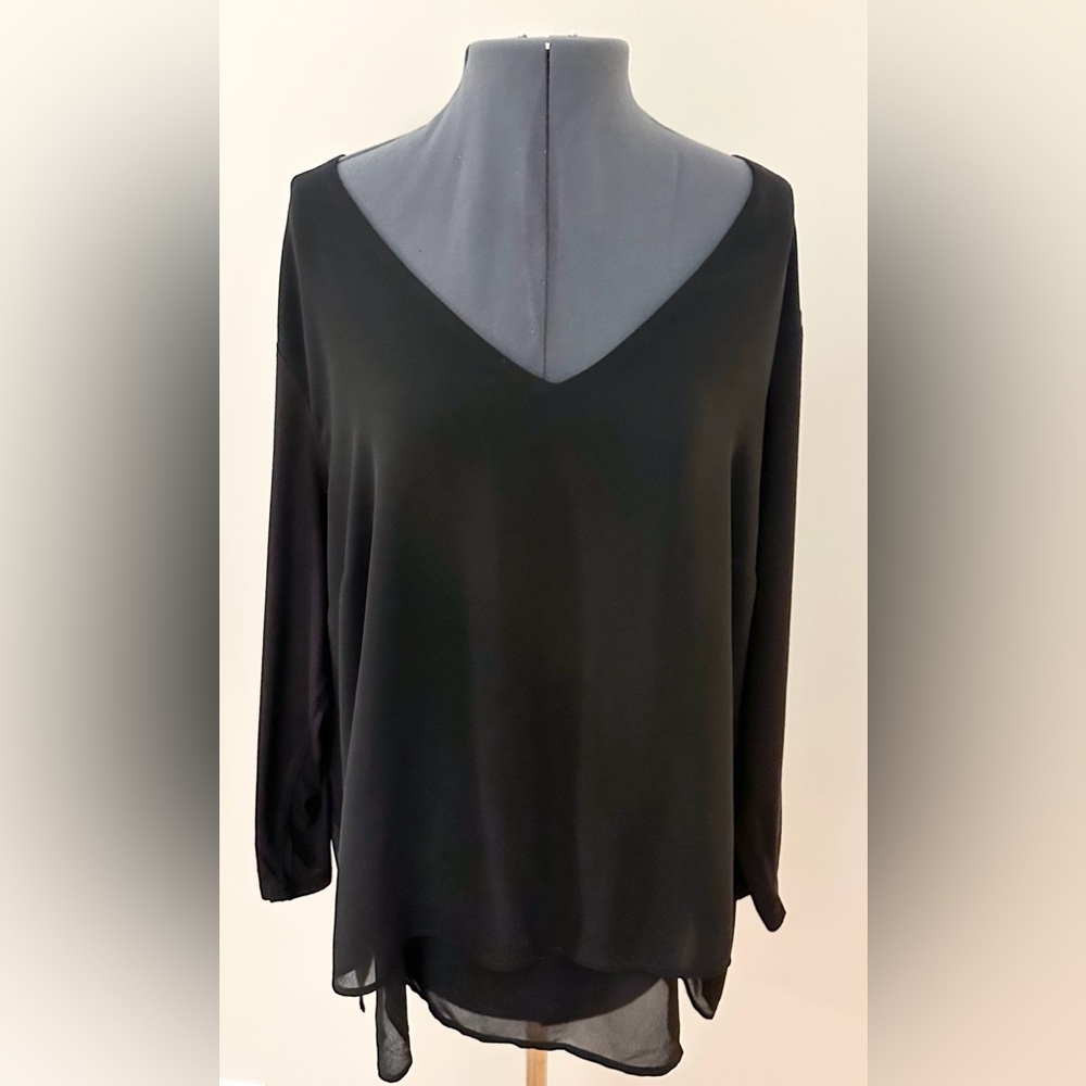 Black 3/4 Sleeve V-Neck Blouse Plus Size